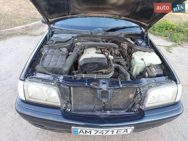 Универсал Mercedes-Benz C-Class 1999 в Черкассах