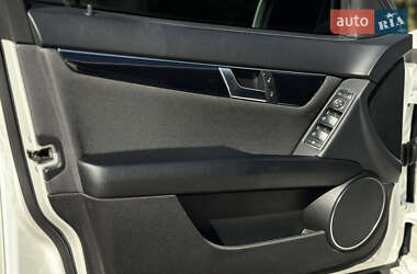 Универсал Mercedes-Benz C-Class 2012 в 