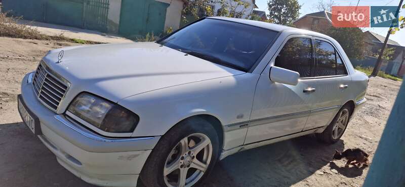 Mercedes-Benz C-Class 1998
