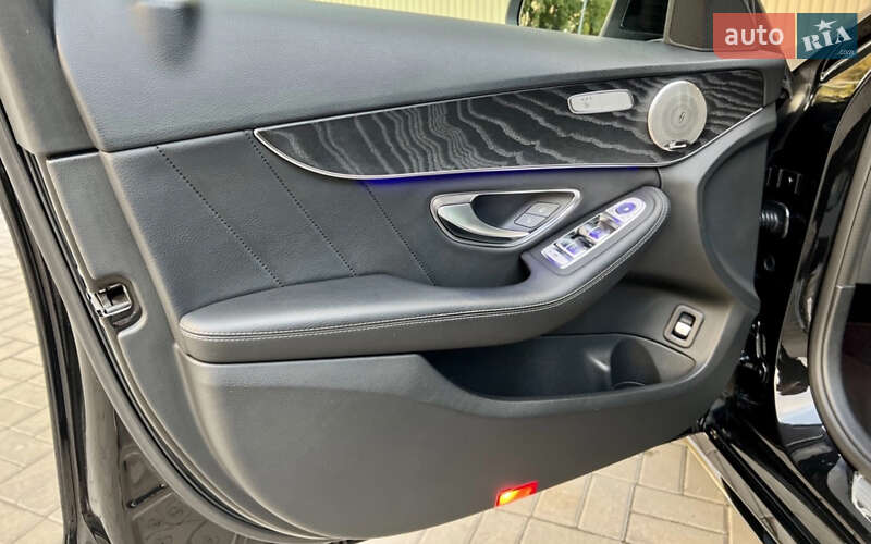 Седан Mercedes-Benz C-Class 2018 в Днепре