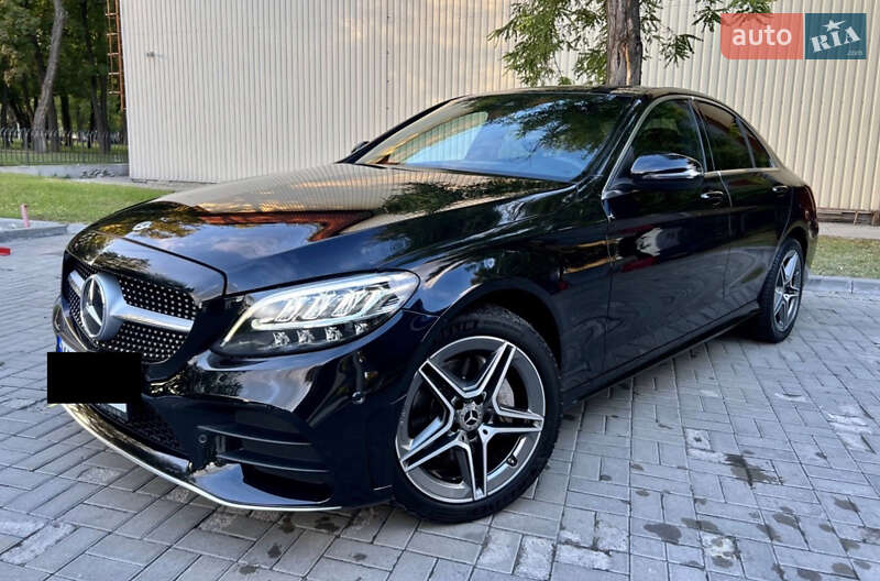 Седан Mercedes-Benz C-Class 2018 в Днепре