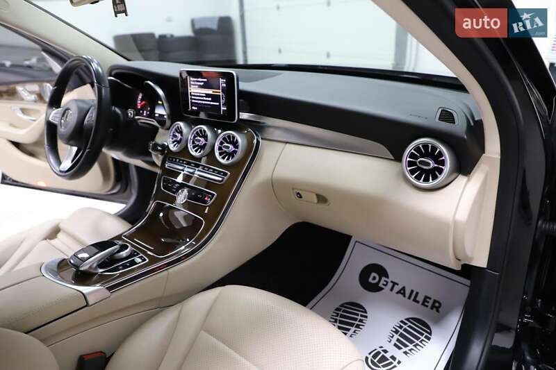 Седан Mercedes-Benz C-Class 2015 в Каменском
