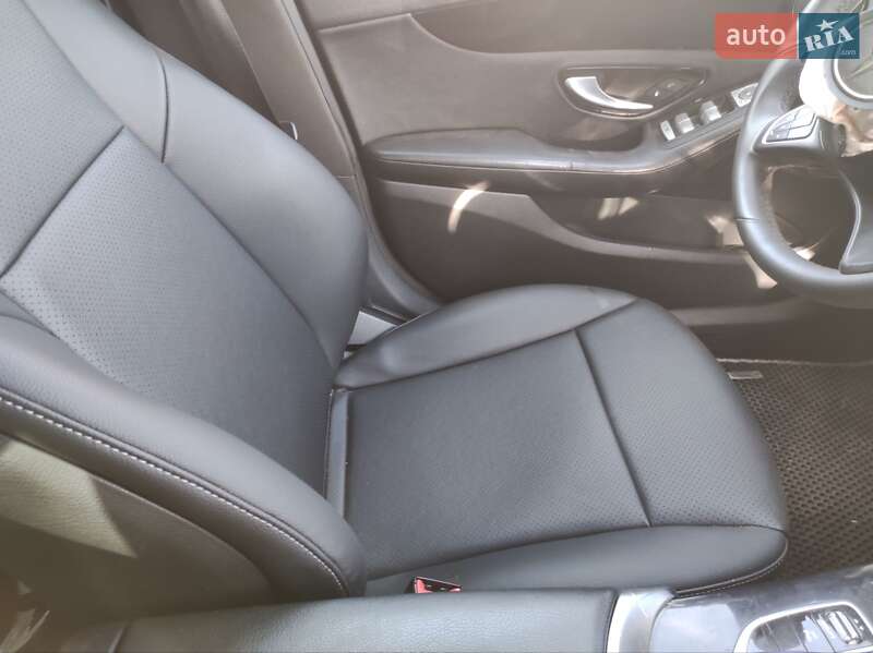 Универсал Mercedes-Benz C-Class 2014 в Полтаве