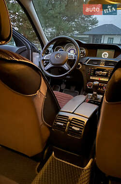 Универсал Mercedes-Benz C-Class 2011 в 