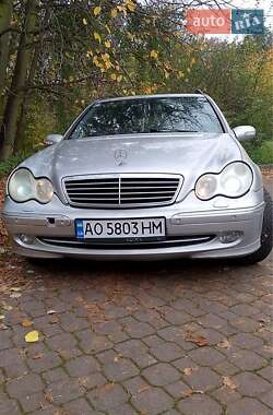 Универсал Mercedes-Benz C-Class 2002 в Ужгороде