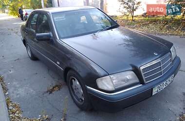 Седан Mercedes-Benz C-Class 1997 в Херсоне