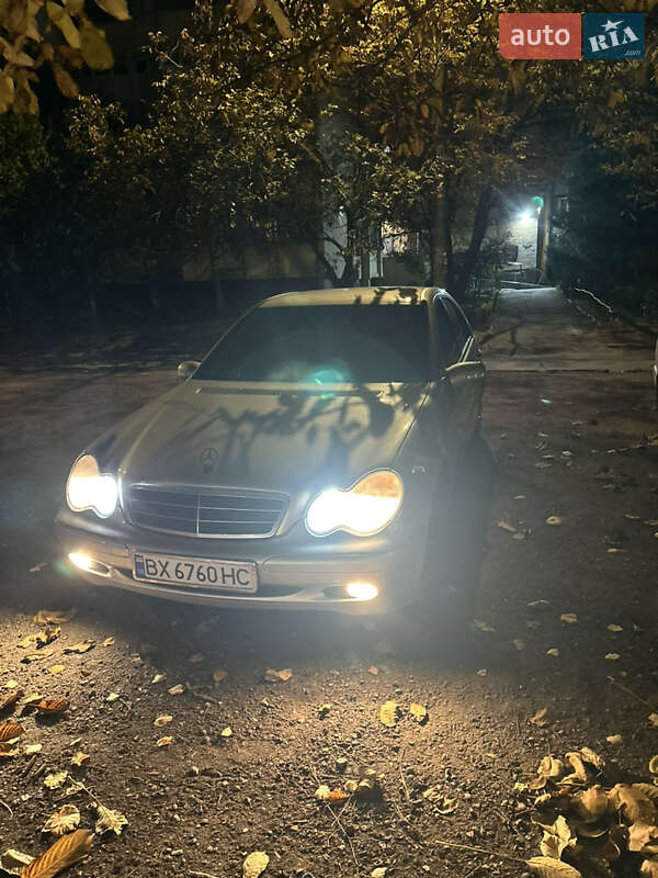 Седан Mercedes-Benz C-Class 2003 в Хмельницком