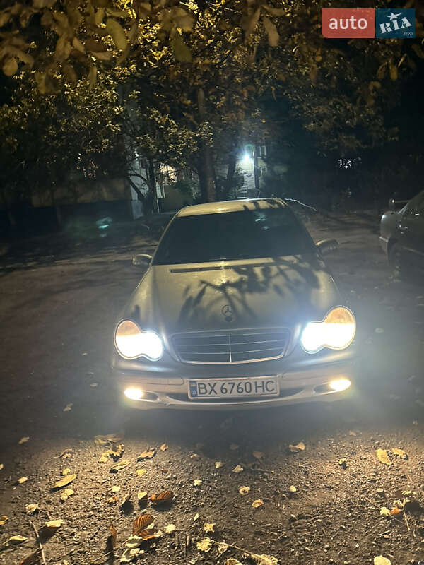 Седан Mercedes-Benz C-Class 2003 в Хмельницком