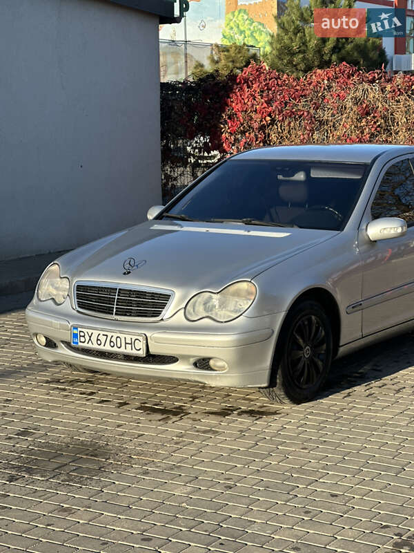 Седан Mercedes-Benz C-Class 2003 в Хмельницком