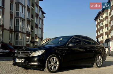 Седан Mercedes-Benz C-Class 2011 в Киеве