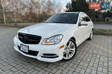 Mercedes-Benz C-Class 2011 Mercedes-Benz C-Class 2011