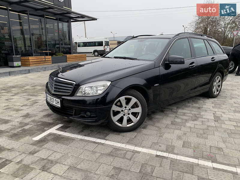 Универсал Mercedes-Benz C-Class 2009 в Каменке-Бугской