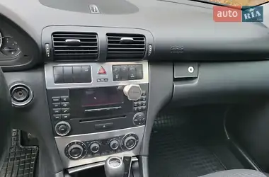 Mercedes-Benz C-Class 2007