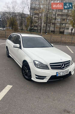 Універсал Mercedes-Benz C-Class 2011 в Харкові