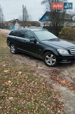 Універсал Mercedes-Benz C-Class 2008 в Сновську