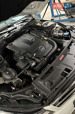 Седан Mercedes-Benz C-Class 2011 в 
