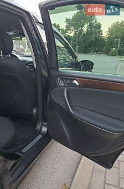 Седан Mercedes-Benz C-Class 2004 в 