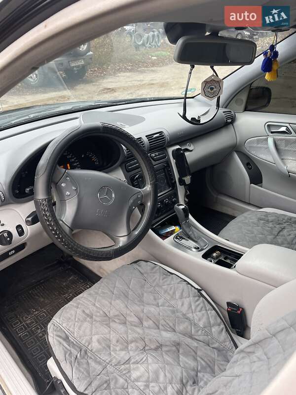 Седан Mercedes-Benz C-Class 2003 в Лебедине фото 3 Седан Mercedes-Benz C-Class 2003 в Лебедине