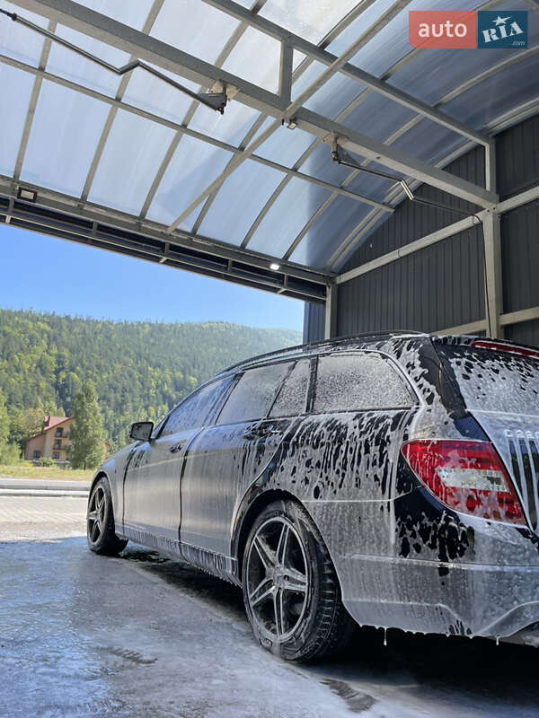 Универсал Mercedes-Benz C-Class 2013 в Каменец-Подольском