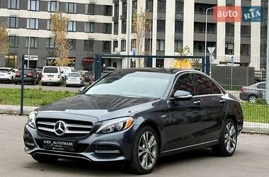 Седан Mercedes-Benz C-Class 2015 в Киеве