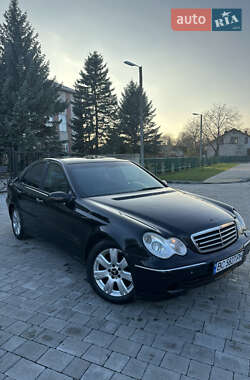 Седан Mercedes-Benz C-Class 2003 в Бродах