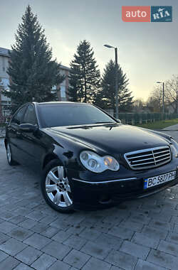 Седан Mercedes-Benz C-Class 2003 в Бродах