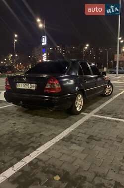 Седан Mercedes-Benz C-Class 1997 в Борисполе