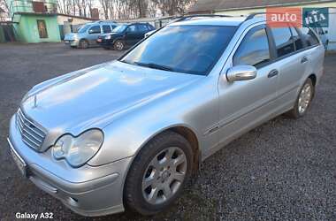 Универсал Mercedes-Benz C-Class 2005 в Червонограде