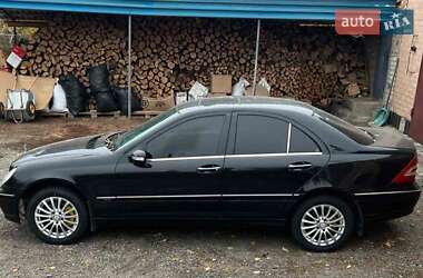 Седан Mercedes-Benz C-Class 2004 в Черкассах