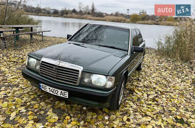 Седан Mercedes-Benz C-Class 1991 в Дніпрі