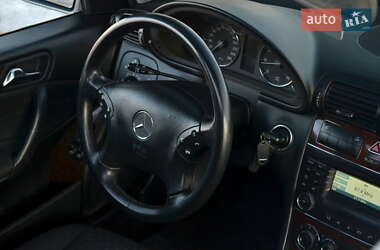 Універсал Mercedes-Benz C-Class 2005 в Бердичеві