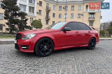 Mercedes-Benz C-Class 2012