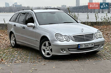 Универсал Mercedes-Benz C-Class 2005 в Киеве