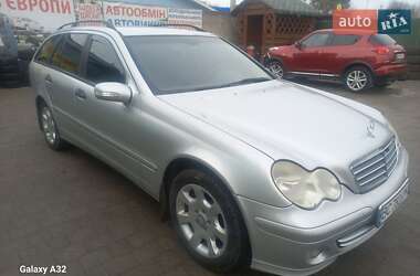 Универсал Mercedes-Benz C-Class 2005 в Червонограде