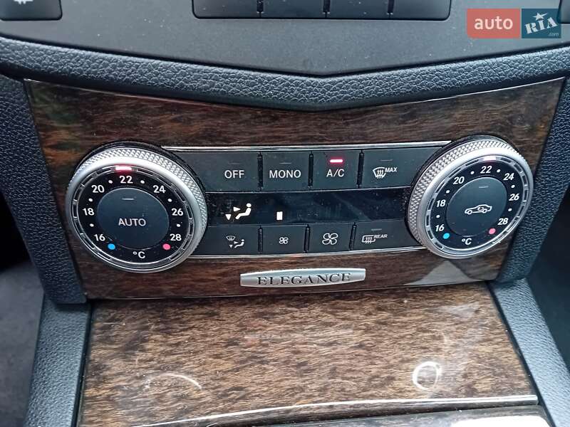 Универсал Mercedes-Benz C-Class 2010 в Староконстантинове