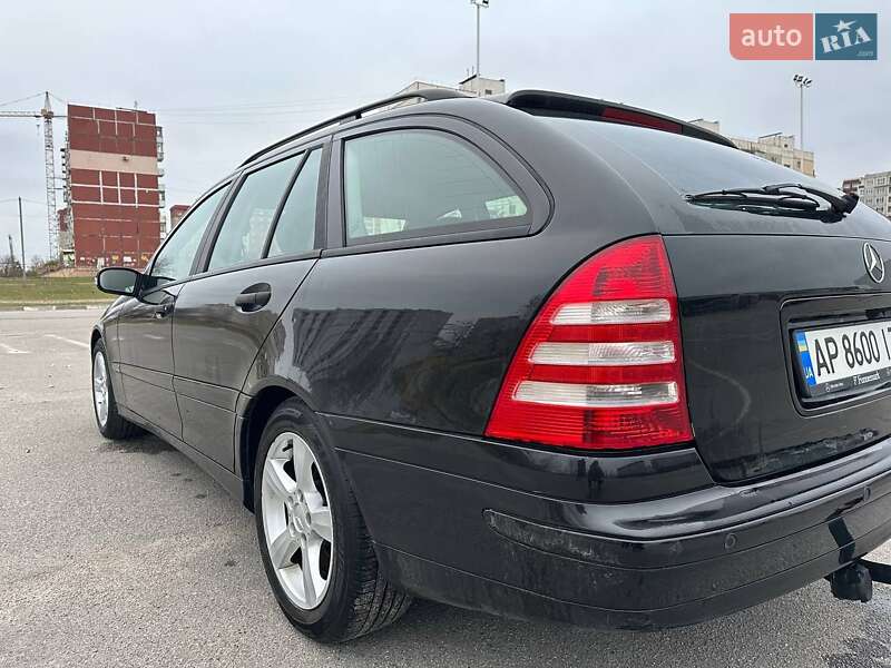 Универсал Mercedes-Benz C-Class 2007 в Запорожье