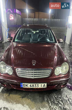 Універсал Mercedes-Benz C-Class 2006 в Рівному