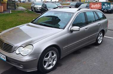 Универсал Mercedes-Benz C-Class 2004 в Виннице