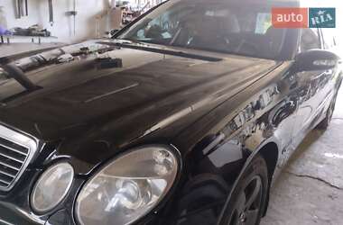 Седан Mercedes-Benz C-Class 2004 в Новомосковську