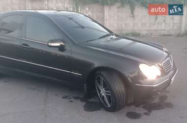 Седан Mercedes-Benz C-Class 2002 в 