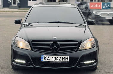 Седан Mercedes-Benz C-Class 2010 в Полтаві