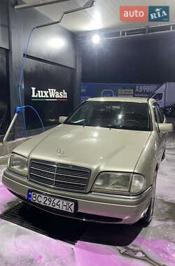 Седан Mercedes-Benz C-Class 1999 в Новояворовске