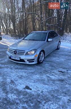 Mercedes-Benz C-Class 2012