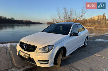 Mercedes-Benz C-Class 2013