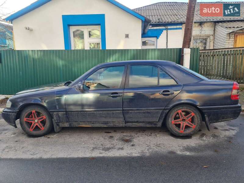 Седан Mercedes-Benz C-Class 1995 в Белой Церкви фото 7 Седан Mercedes-Benz C-Class 1995 в Белой Церкви