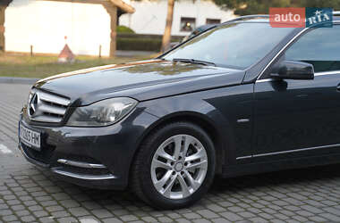 Универсал Mercedes-Benz C-Class 2012 в 
