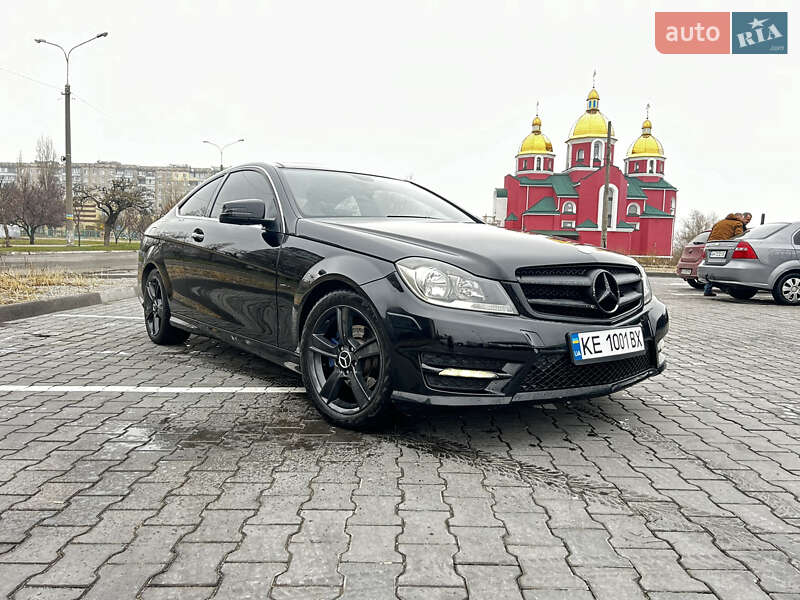 Купе Mercedes-Benz C-Class 2012 в Каменском