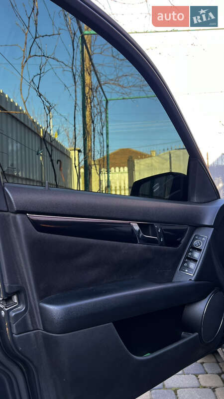 Универсал Mercedes-Benz C-Class 2010 в Мукачево фото 8 Универсал Mercedes-Benz C-Class 2010 в Мукачево