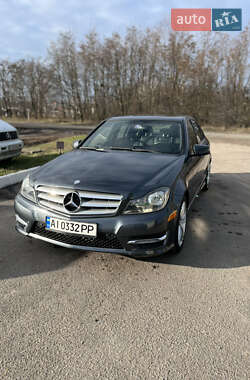 Седан Mercedes-Benz C-Class 2012 в Фастові