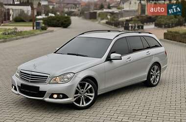 Універсал Mercedes-Benz C-Class 2012 в Одесі